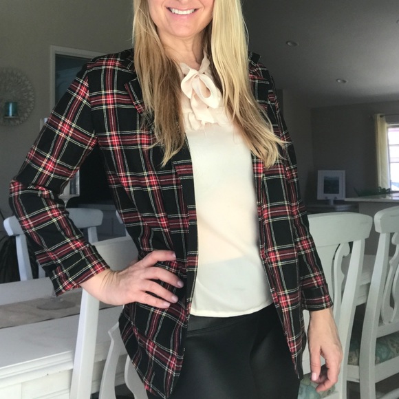 🌼Classic Plaid Blazer 🍂 Sale 1 Left Sale - Picture 5 of 7
